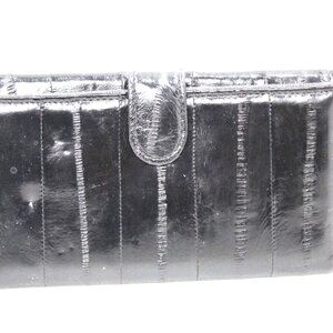 Vintage Mundi Genuine Black Soft EEL Skin Leather Wallet Double Snap Opening